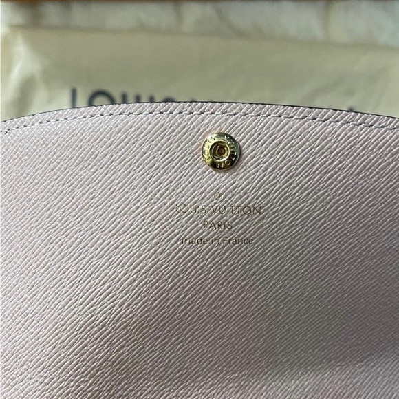 Louis Vuitton Emelie Wallet - Picture 3 of 6